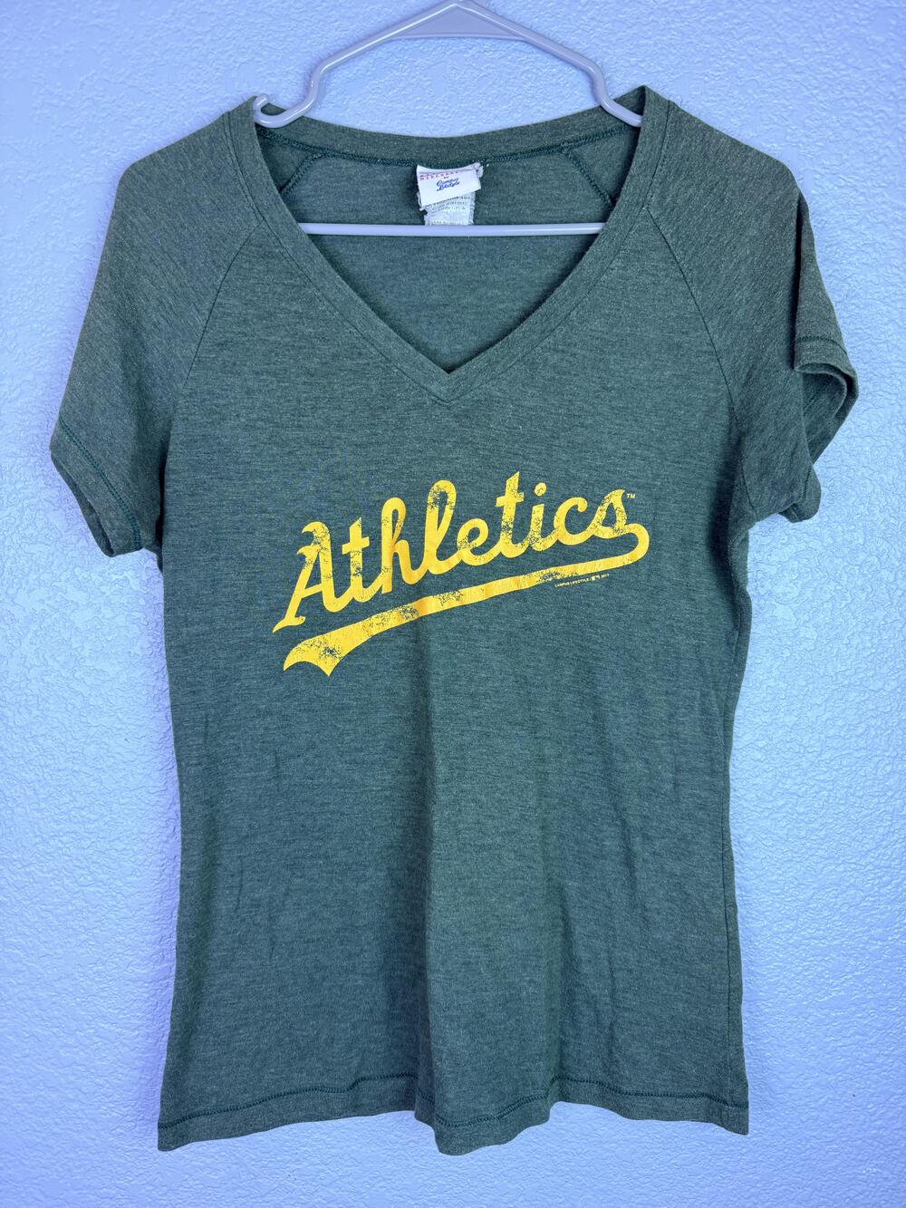 Oakland Athletics Shirt Womens Medium Green MLB Baseball Genuine Merchandise Tee
